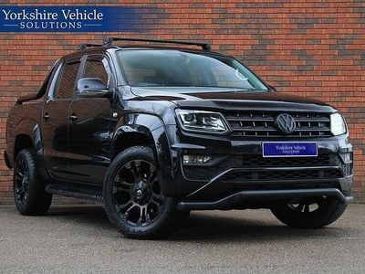 Black Used 2017 VW Amarok Highline Pickup | £18,489 (Fair price)