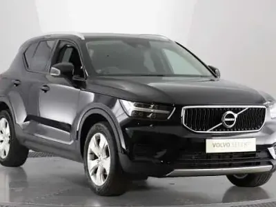 Used Volvo XC40 Momentum 161 HP (118 kW) 2022 SUV