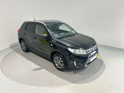 Used Suzuki Vitara SZ4 120 HP (88 kW) 2016 Black SUV