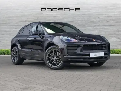 Used Porsche Macan 261 HP (191 kW) 2026 Black SUV