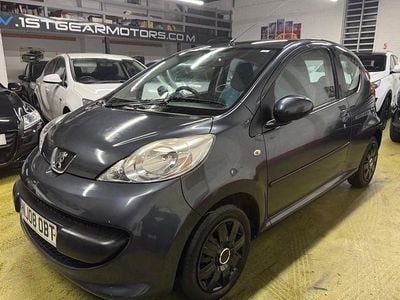 Used Peugeot 107 Urban Move 68 HP (50 kW) 2008 Grey Hatchback
