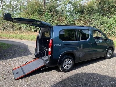 New Peugeot Rifter Allure 2025 Blue MPV