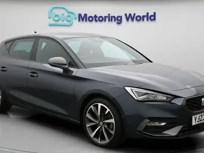 Used Seat Leon FR Sport 131 HP (96 kW) 2023 Grey Hatchback