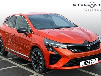 Used Renault Clio V Techno 90 HP (66 kW) 2025 Hatchback