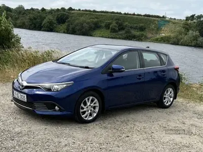 Used Toyota Auris