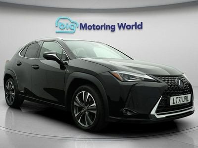 Lexus UX