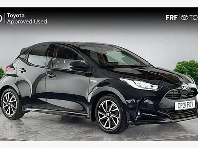Used 2025 Toyota Yaris Hybrid Design Hatchback | £15,590 (Super price)