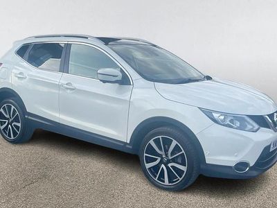 Used Nissan Qashqai Tekna 130 HP (95 kW) 2017 White SUV