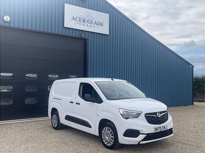 White Used 2020 Vauxhall Combo Sportive MPV | £8,390 (Fair price)