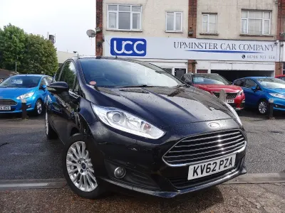 Used Ford Fiesta Titanium 100 HP (73 kW) 2013 Black Hatchback