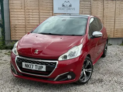 Used Peugeot 208 Prestige 2017 Red Hatchback
