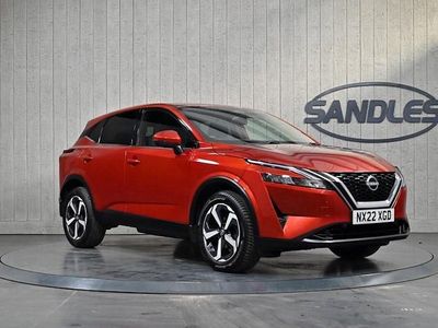 Used Nissan Qashqai N-Connecta 140 HP (102 kW) 2022 Red SUV