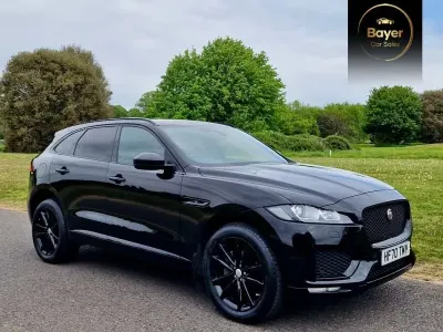 Używany Jaguar F-Pace Chequered Flag 180 KM (132 kW) 2020 Czarny SUV