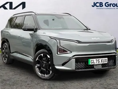 Used Kia EV5 GT-Line S 160 kW (218 HP) 2025 Green SUV