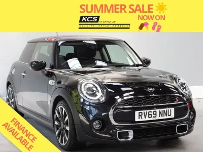 Used Mini Cooper S Exclusive 192 HP (141 kW) 2019 Black Hatchback