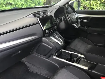 Used Honda CR-V Hybrid 184 HP (135 kW) 2021 Platinum white SUV