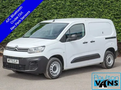 Used Citroën Berlingo 100 HP (73 kW) 2023 White MPV