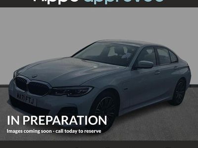 BMW 330e