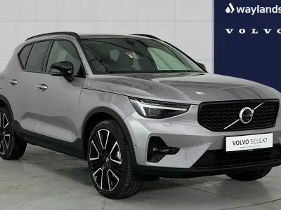 Used Volvo XC40 Ultra 194 HP (142 kW) 2026 Silver SUV