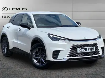 Used Lexus LBX 136 HP (100 kW) 2026 White SUV