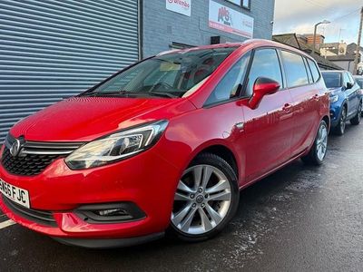 Used Vauxhall Zafira Tourer SRi 170 HP (125 kW) 2016 Red MPV