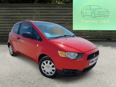 Used Mitsubishi Colt 2012 Red Hatchback