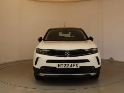 Used Vauxhall Mokka Elite 99 HP (72 kW) 2022 White SUV