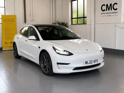 Used Tesla Model 3 Standard Range 366 kW (498 HP) 2022 White Sedan