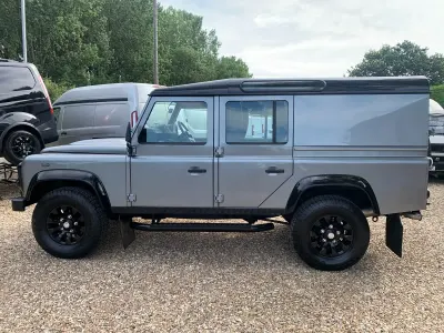Used Land Rover Defender 120 HP (88 kW) 2012 Grey Estate