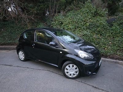 Used Toyota Aygo 68 HP (50 kW) 2012 Black Hatchback