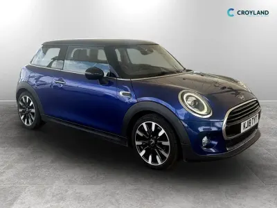 Used Mini Cooper Hatch 136 HP (100 kW) 2018 Blue Hatchback