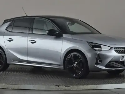 Begagnad Vauxhall Corsa 75 HK (55 kW) 2023 Grå Halvkombi