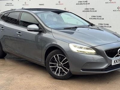 Grey Used 2019 Volvo V40 Momentum Hatchback | £13,295 (Fair price)