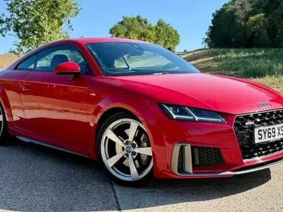 Used Audi TT Black Edition 245 HP (180 kW) 2019 Red Coupe