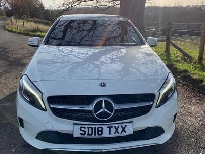 Used Mercedes A200 Sport Edition 136 HP (100 kW) 2018 White Hatchback