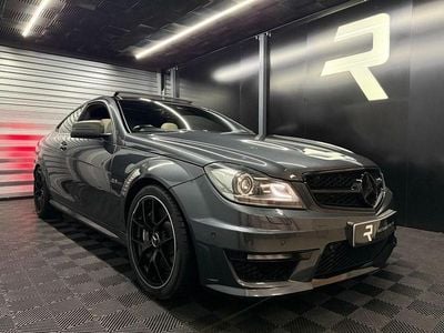 Usado Mercedes C63 AMG 451 HP (331 kW) 2012 Cinzento Coupé