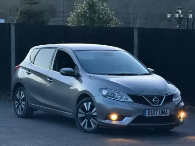Used Nissan Pulsar N-Connecta 115 HP (84 kW) 2017 Grey Hatchback