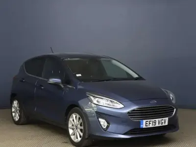 Used Ford Fiesta Titanium 100 HP (73 kW) 2019 Blue Hatchback