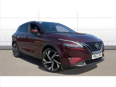Used Nissan Qashqai Tekna+ 155 HP (114 kW) 2022 Red SUV