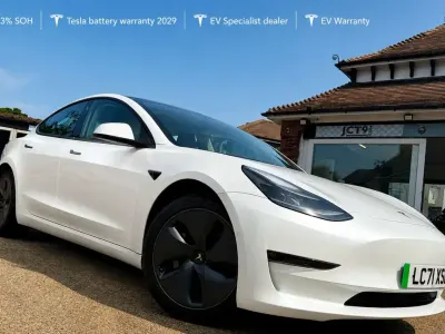 Used Tesla Model 3 Long Range AWD 366 kW (498 HP) 2021 White Sedan