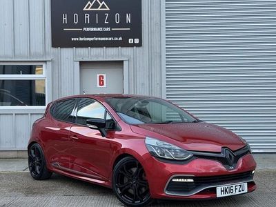 Used Renault Clio IV Trophy 220 HP (161 kW) 2016