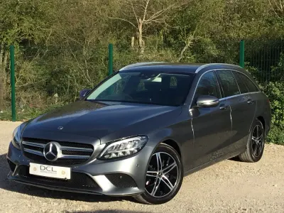 Używany Mercedes C200