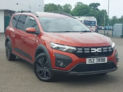 Used Dacia Jogger Expression 140 HP (102 kW) 2025 Brown MPV