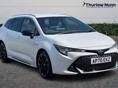 Used Toyota Corolla Sport 184 HP (135 kW) 2021 White Estate
