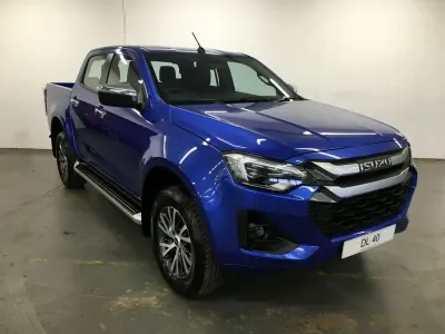 New Isuzu D-Max 2025 Blue Pickup