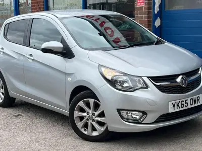 Second-hand Vauxhall Viva 75 CP (55 kW) 2017 Hatchback