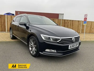 Used VW Passat SE 150 HP (110 kW) 2018 Black Estate