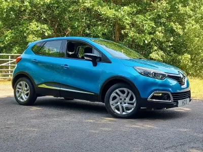 Used Renault Captur Dynamique 2017 Blue SUV