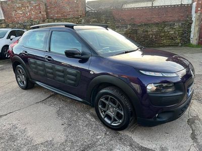 Używany Citroën C4 Cactus Feel 100 KM (73 kW) 2018 Purpurowy Hatchback