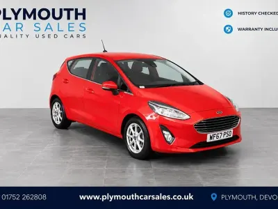 Used Ford Fiesta Zetec 100 HP (73 kW) 2017 Red Hatchback